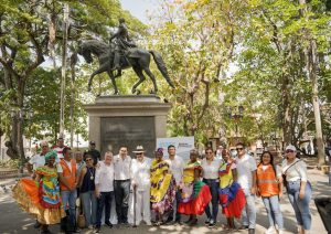 La Gobernación de Bolívar comenzó la recuperación del Parque de Bolívar