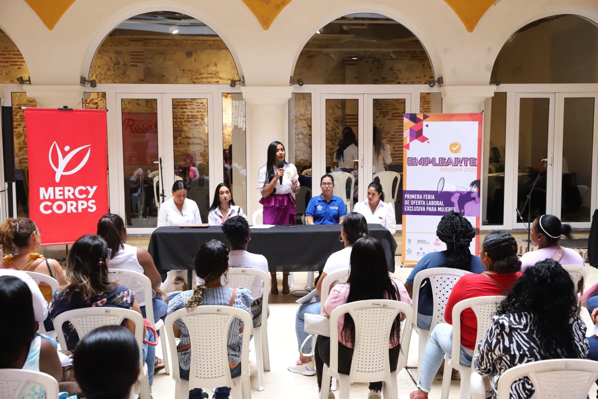 Más de 500 mujeres con oportunidad de trabajar en Bolívar