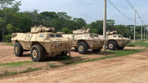 Llegan vehículos blindados del Ejército a brindar seguridad en el sur de Bolívar